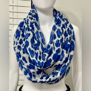 Nicole Marciano Animal Print Infinity Scarf O/S. Royal Blue & White.